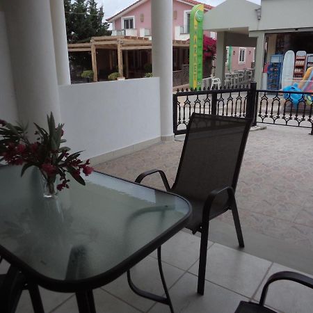 לגאנאס Katerina Apartments Near The Sea מראה חיצוני תמונה