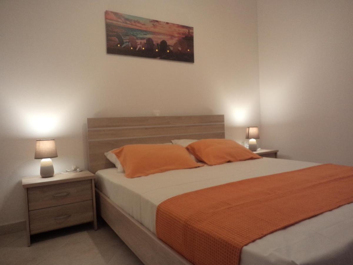 לגאנאס Katerina Apartments Near The Sea מראה חיצוני תמונה